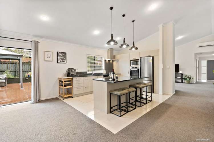 3 Ridgefield Lane East Tamaki Heights_6