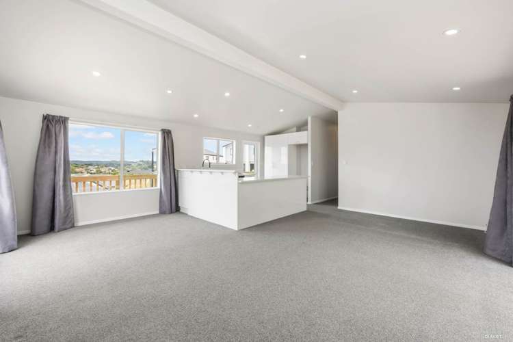 23 Vipond Road Stanmore Bay_3