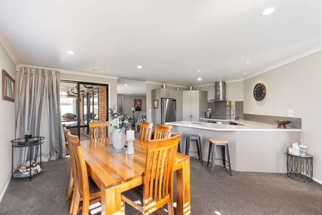 6 Liberty Grove Kelvin Grove_1