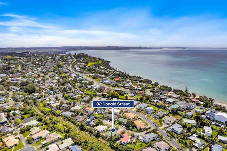 32 Donald Street Stanmore Bay_16