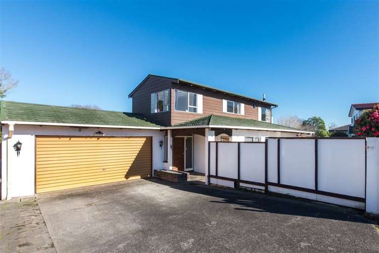 2/18 Matuhi Rise Henderson_2