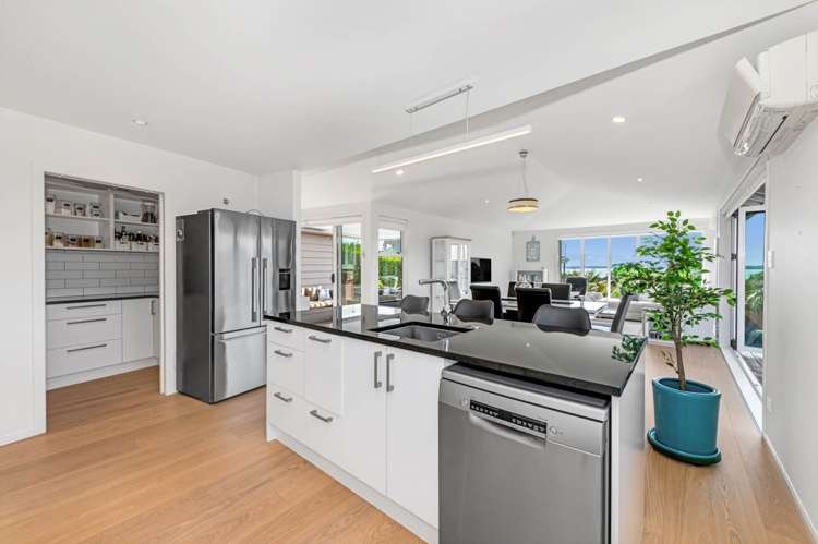 29 Omana Heights Drive Maraetai_9