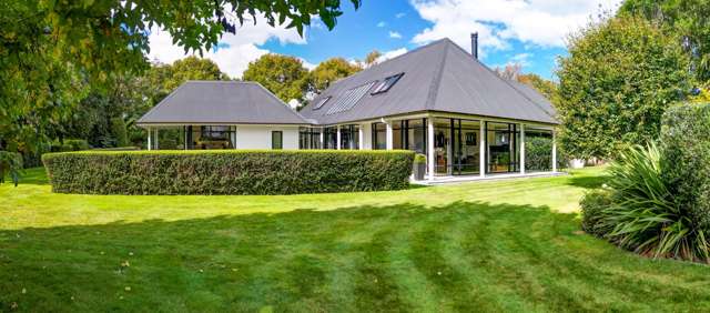 Visionary design meets panoramic beauty