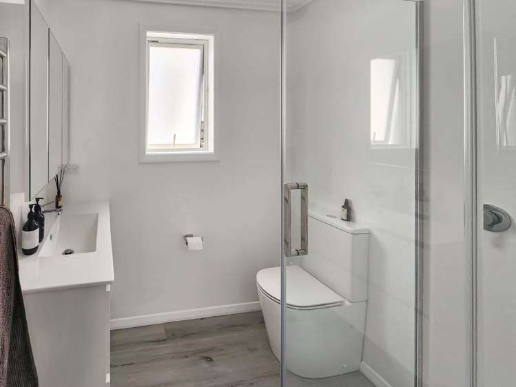 Address withheld 1369_10