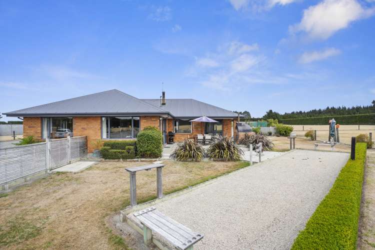 2233 South Eyre Road West Eyreton_13