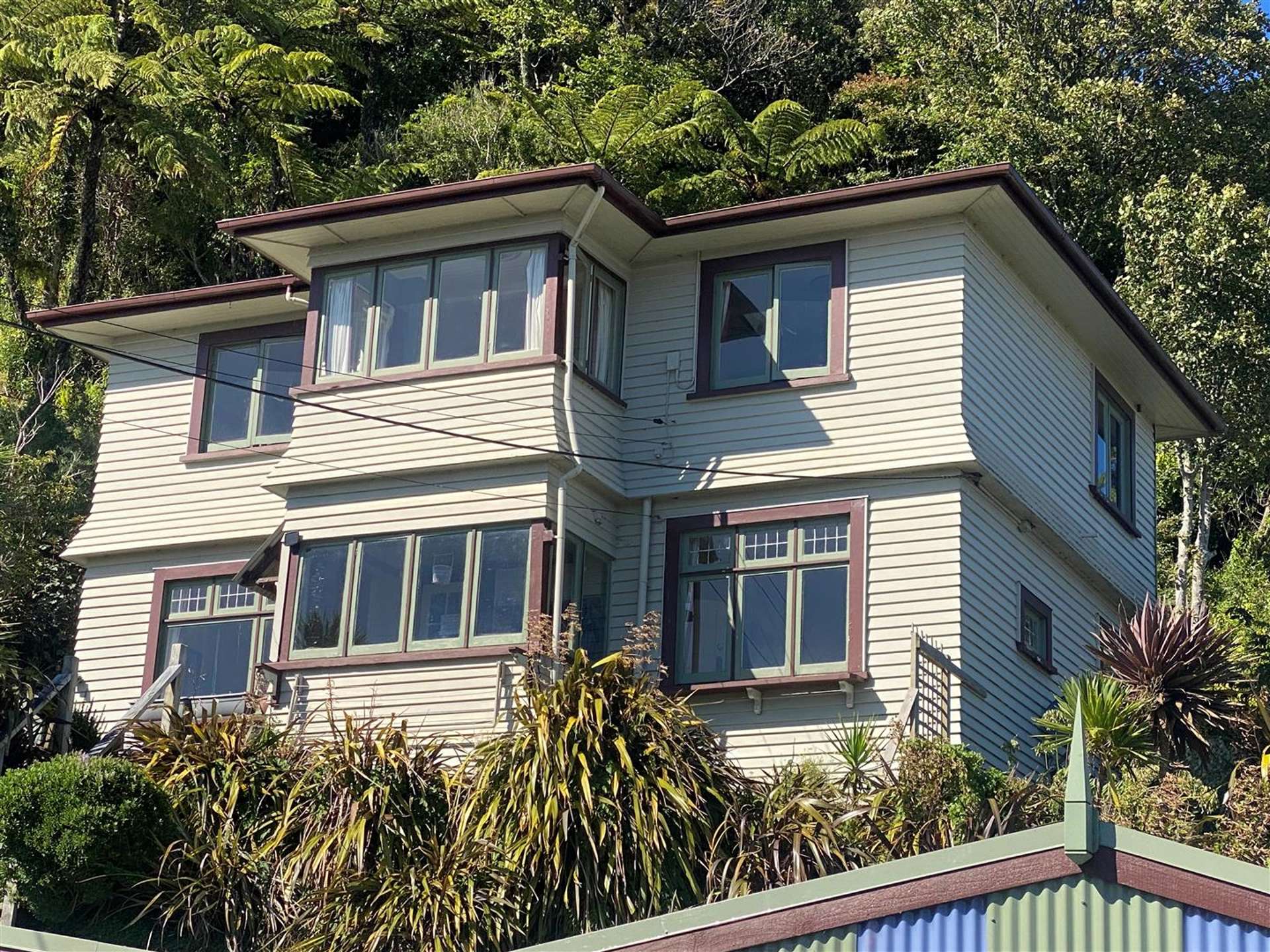 36 Chapel Street Greymouth_0