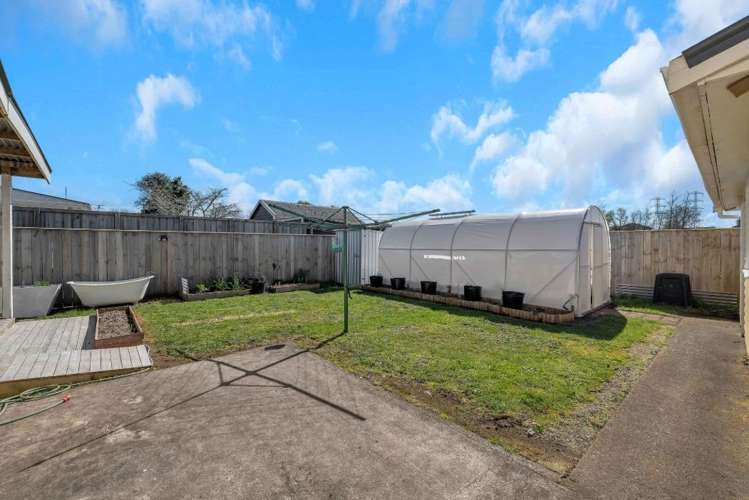84 Pembroke Road East 11181_16