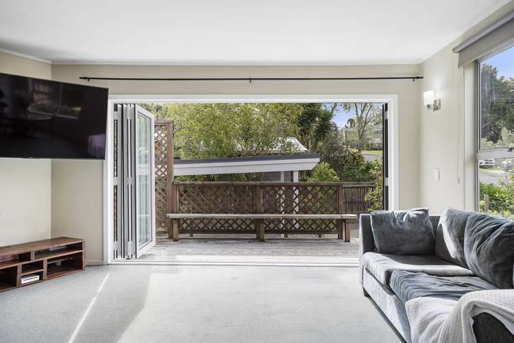 47 Castleton Street Birkdale_5