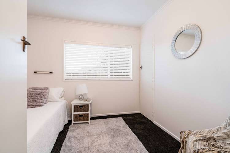 1/2 Watson Street Green Island_9