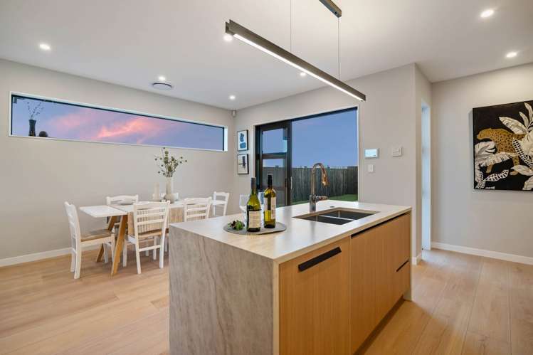105 Parish Drive Milldale_16
