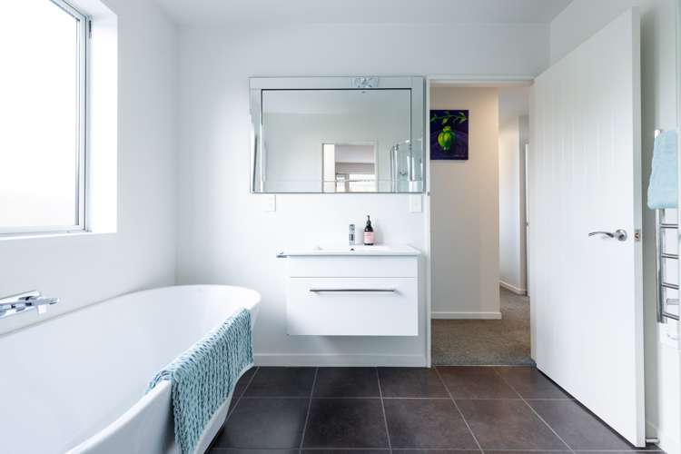 142 Bower Avenue New Brighton_16