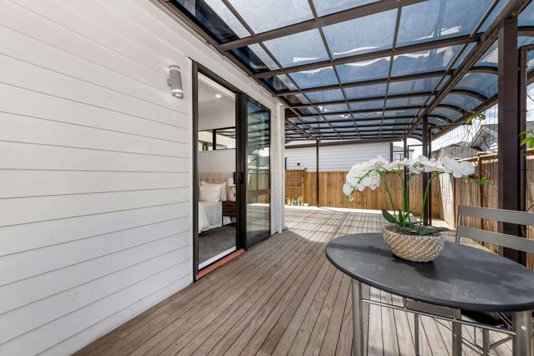 15 Raumaota Road Flat Bush_20