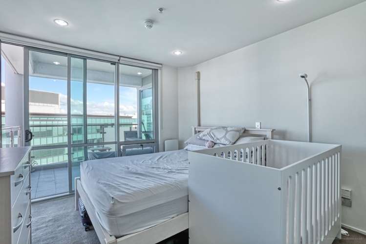 1008/30 Beach Road Auckland Central_7