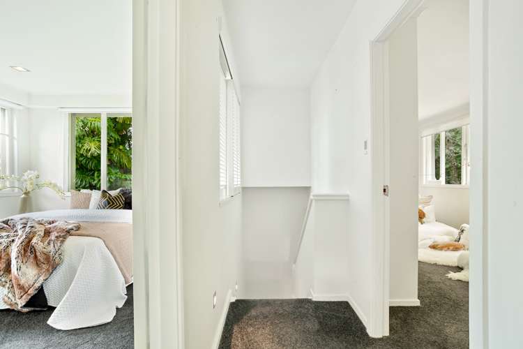 1 Huia Road Titirangi_9