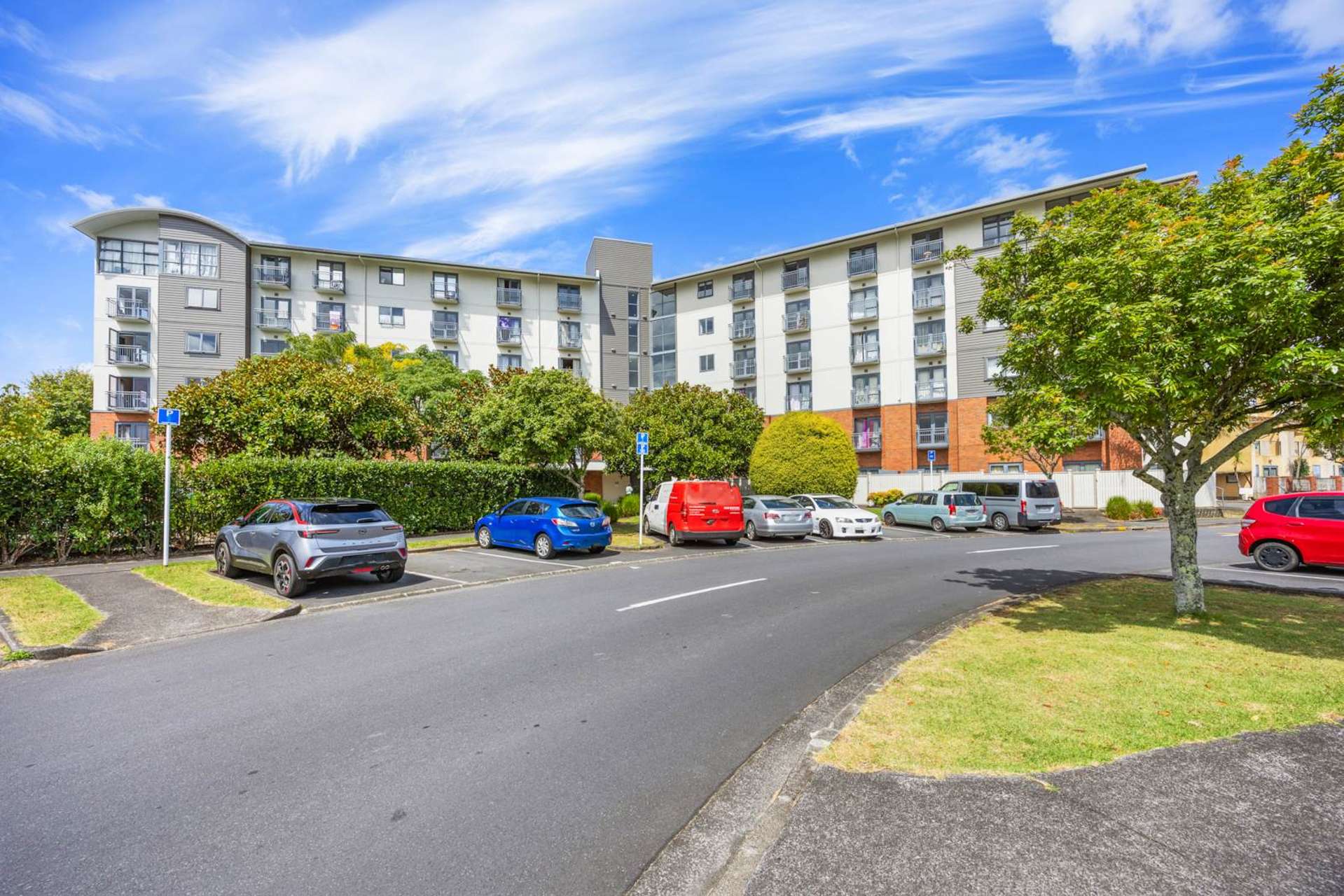 5K/10 Crown Lynn Place New Lynn_0