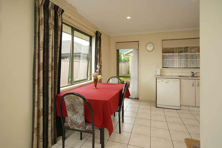 21 Woodstock Place Stoke_3