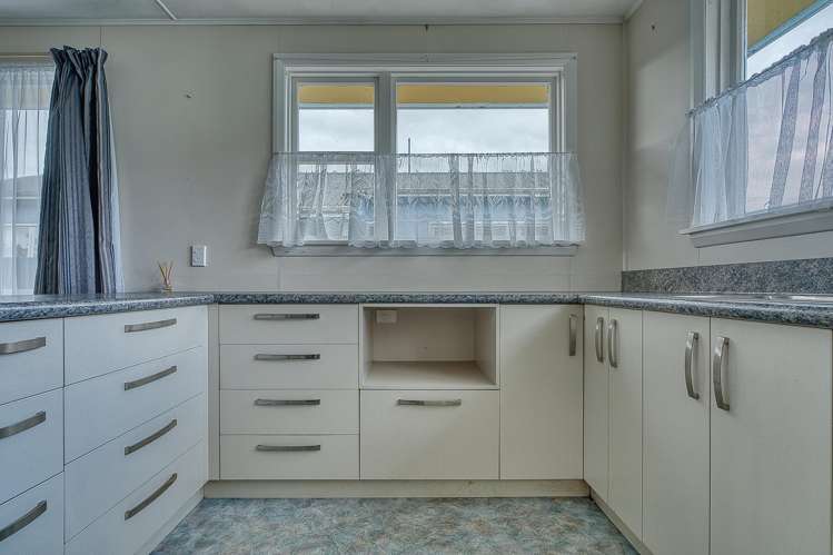 8 Wanganui Flat Road_5