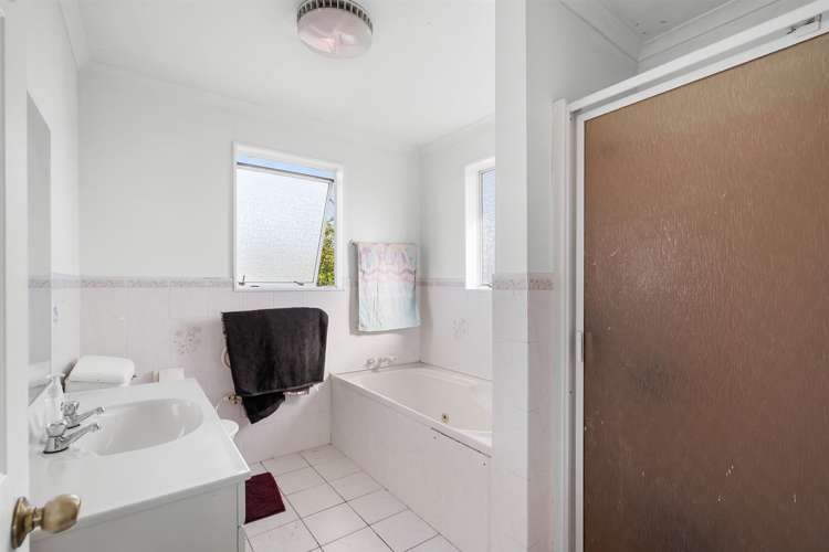 2/16 Tika Street Riccarton_13