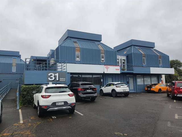 Unit F, 31 Railway Avenue Alicetown_2