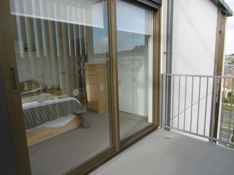 401/4 Bluegrey Avenue Stonefields_13