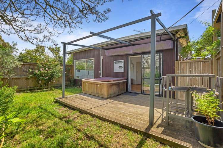 1/17 Thornton Road Milford_8