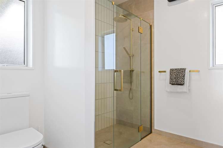 63 Katrine Drive Burwood_14