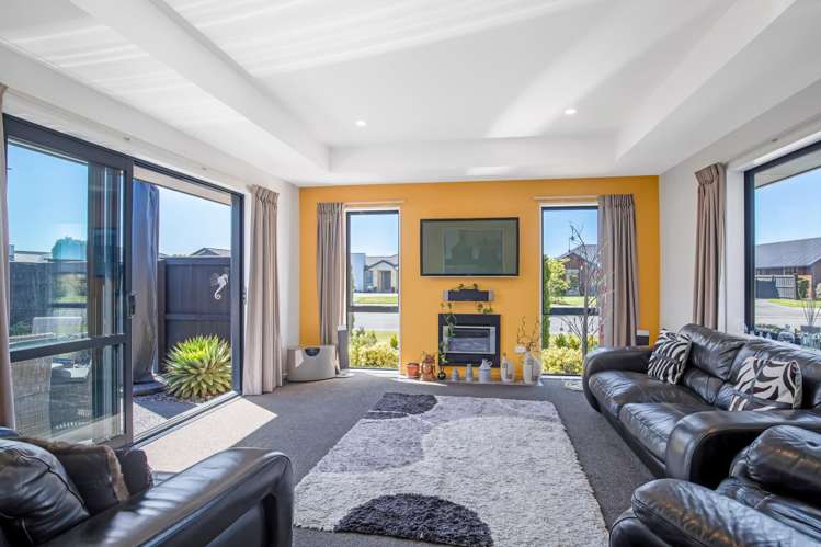 68 Hungerford Drive Rolleston_11