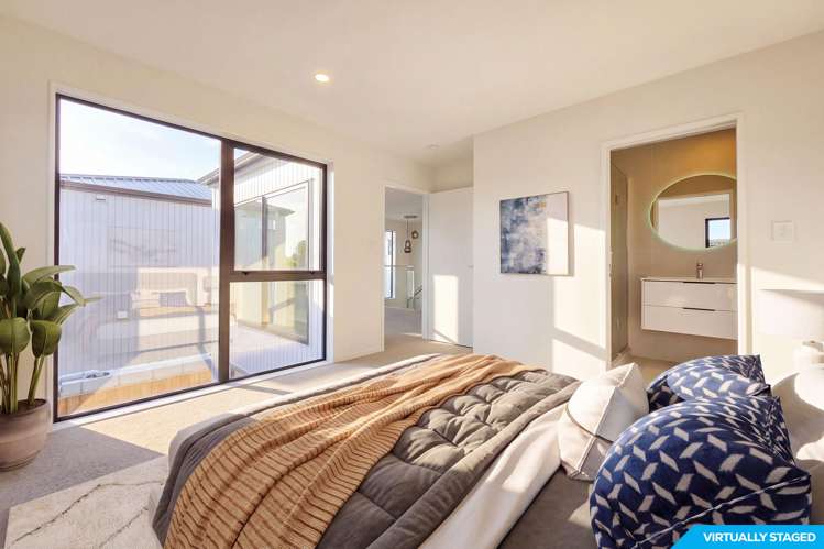 5B Mark Edward Drive_3