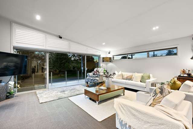 902 River Road Queenwood_3