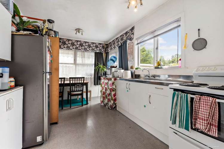 25 Kaikoura Street Henderson_5