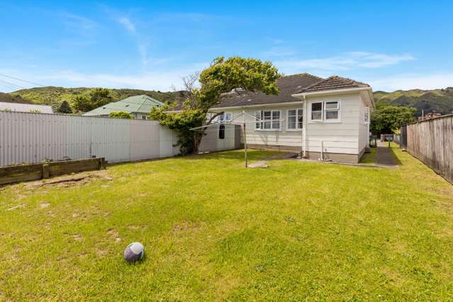 53 Hewer Crescent Naenae_2