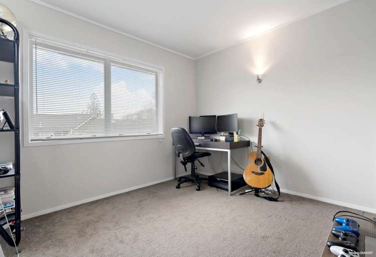 1/26 Te Anau Place Pakuranga Heights_9