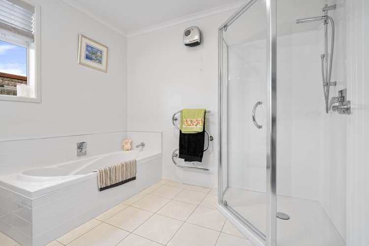 44 Contour Avenue Pyes Pa_12