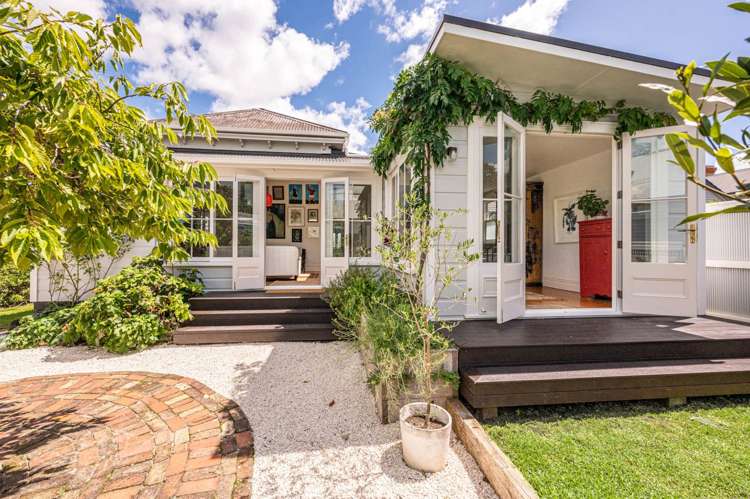 116 Victoria Road Devonport_20