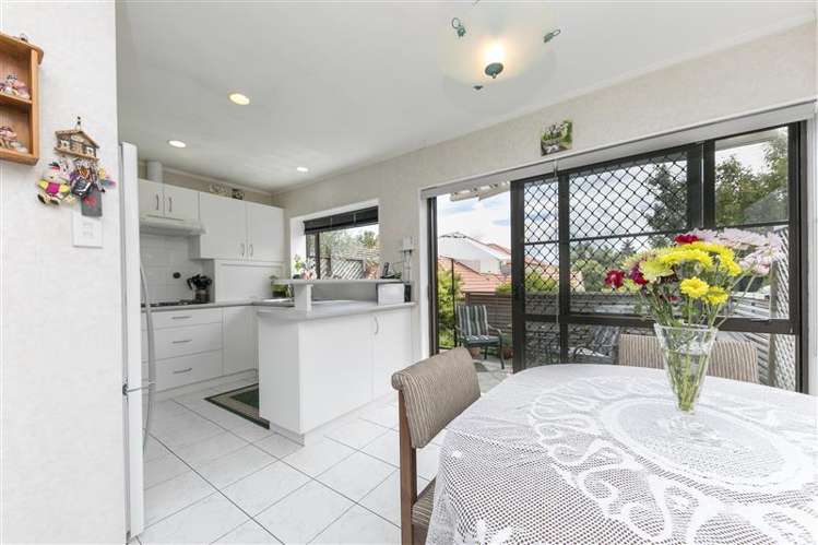4a Skilgate Avenue New Lynn_3