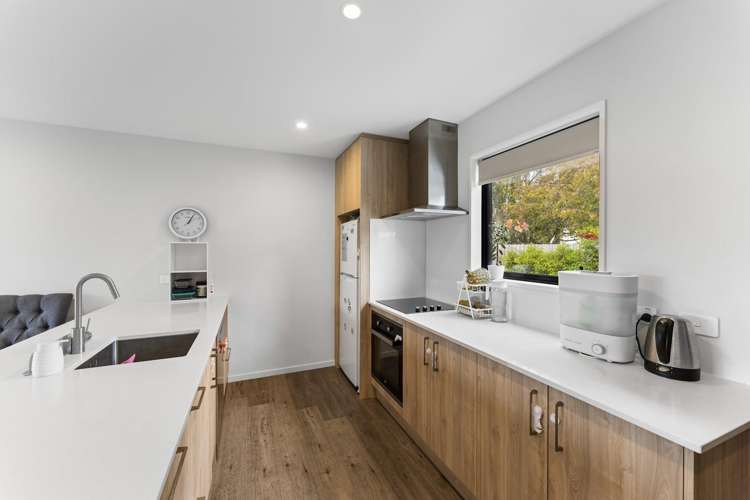 Unit 2/57 Woodville Street_1