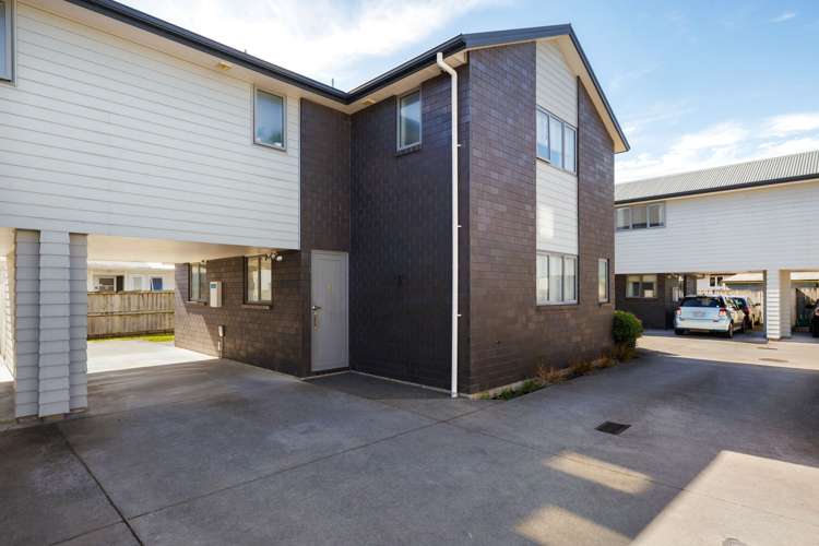 2/30 Beatty Street Melville_23