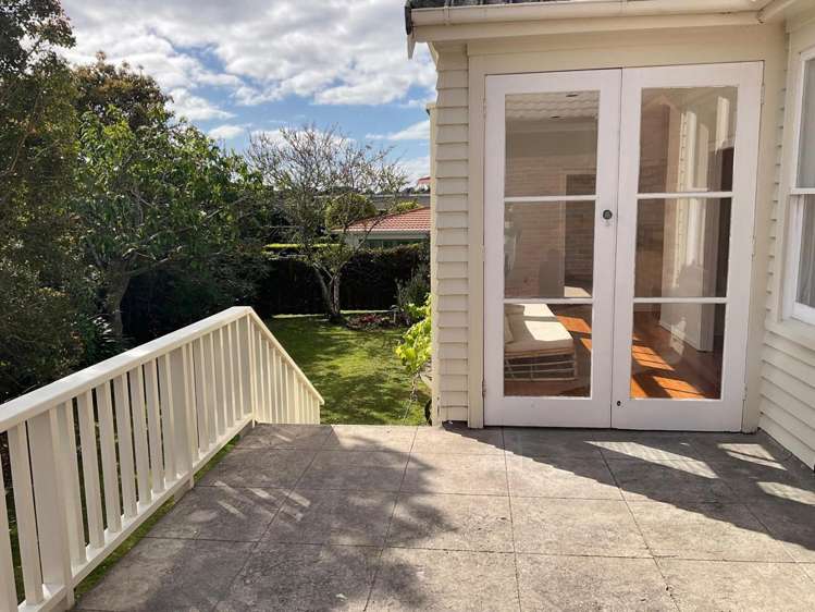 2/11 Ewen Street 10880_21