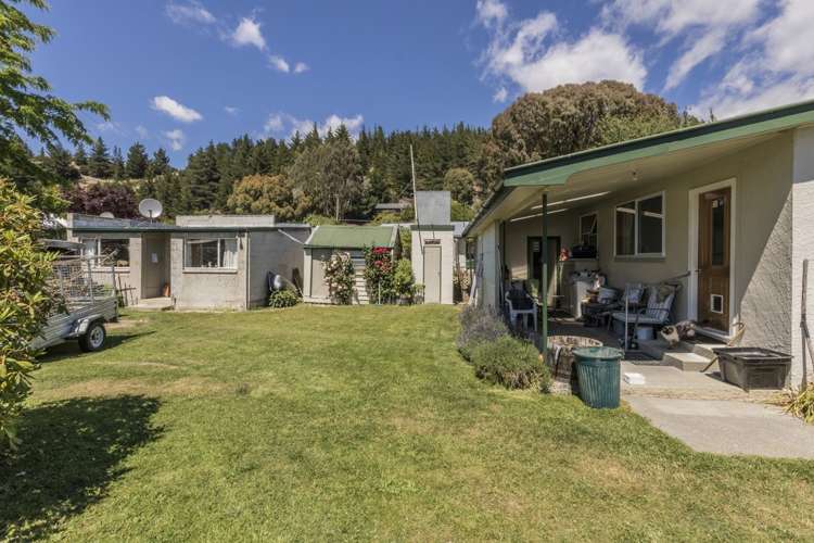 7 Hopkins Street Luggate_15