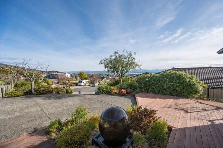 5 Norfolk Place Stoke_22