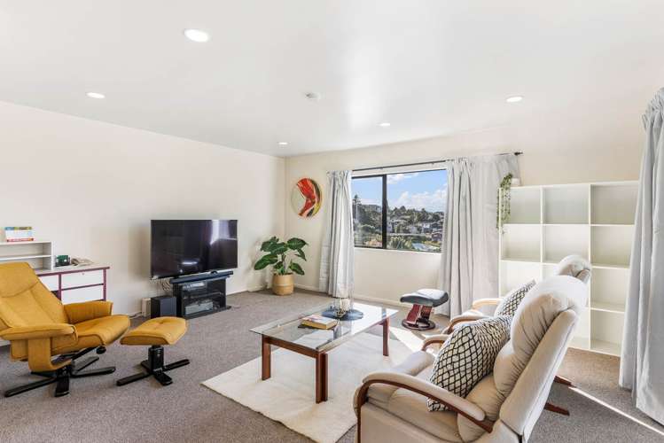 1/14 Greenridge Court Glenfield_8