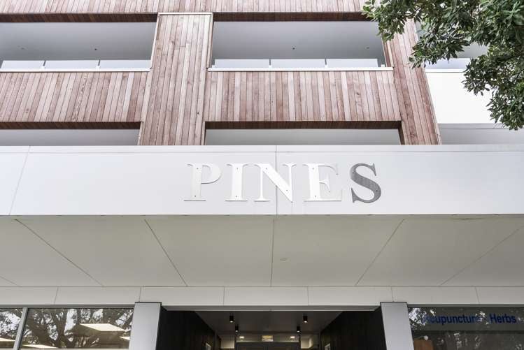 111/25 Bute Road Browns Bay_11