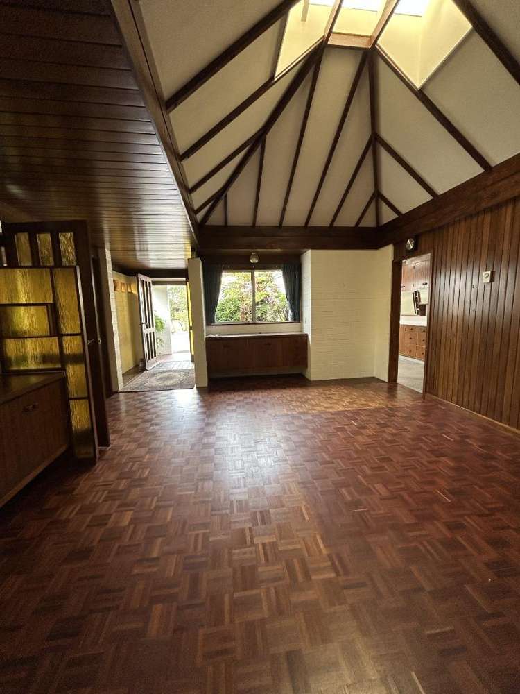 8 Miller Place 10754_7