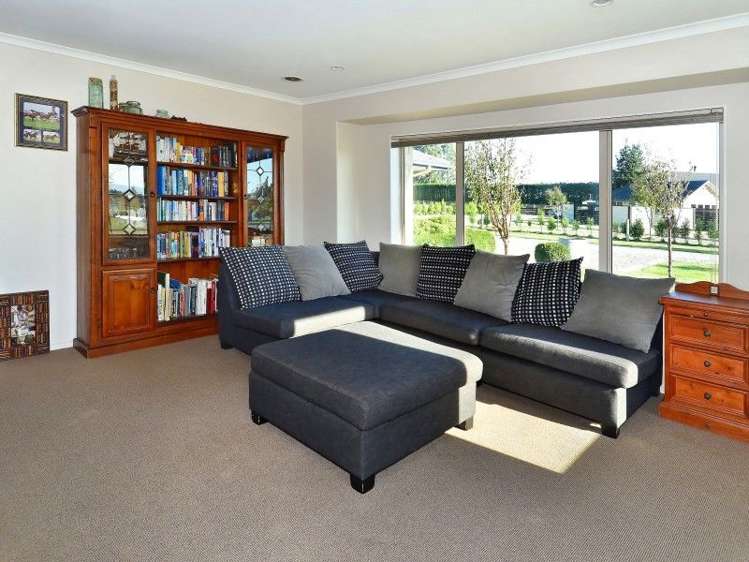 9 Mchugh Crescent Darfield_12