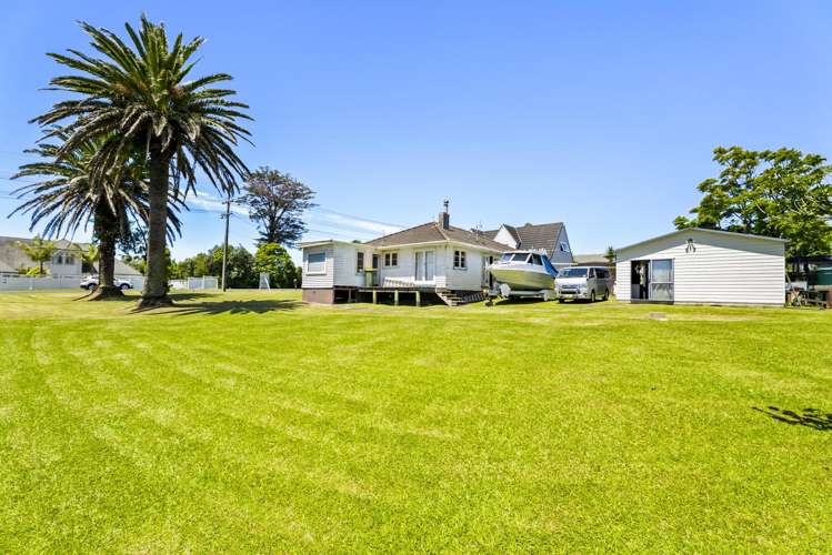 101 Vipond Road Stanmore Bay_3