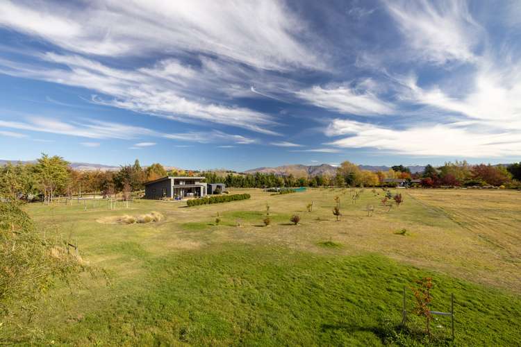 10 Lachlan Avenue Hawea Flat_0