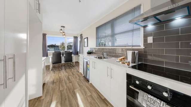 5 Courtenay Crescent Mangere East_4