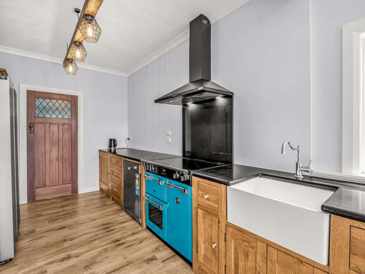 93 Wood Street Takaro_9