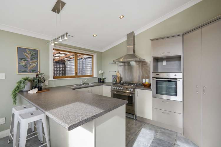 44 Beach Street Petone_18