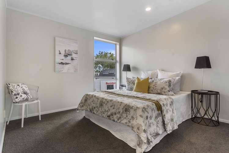 4/66 Glenmall Place Glen Eden_13